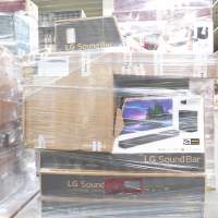 LG Multimedia – laptop ze słuchawkami do monitorowania towarów paletowych